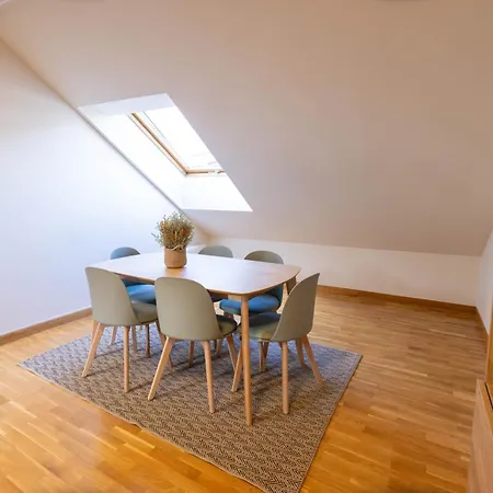 アパート Atuairehome La Merced En El Centro Historico Con Parking Incluido Burgo