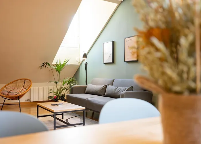 Daire Atuaire La Merced En El Centro Historico De Parking Incluido *