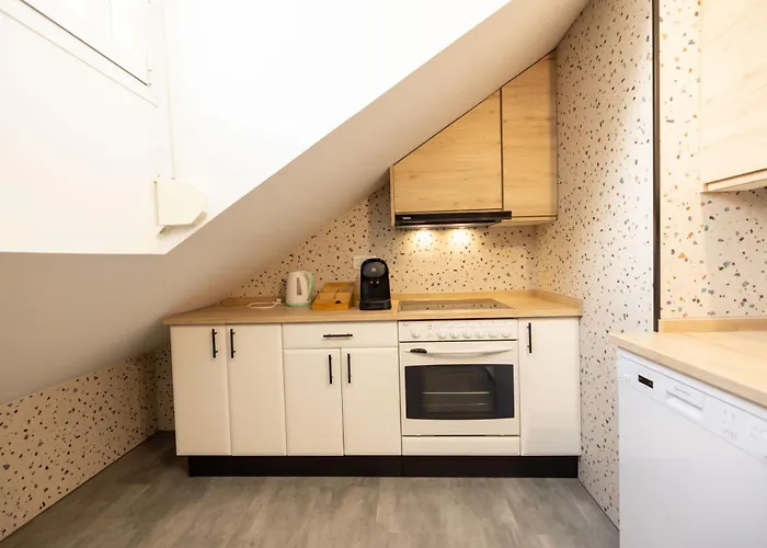 Atuaire La Merced En El Centro Historico De Parking Incluido Burgo