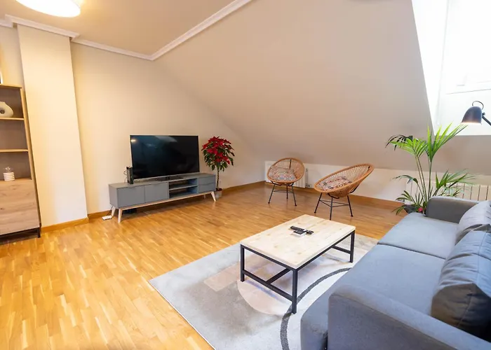 Daire Atuaire La Merced En El Centro Historico De Parking Incluido Burgo